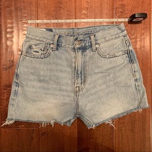 Mom Jean Shorts